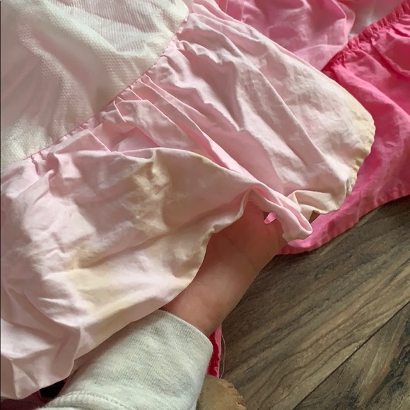 Stylish ombré crib skirt😍 - Picture 2 of 2